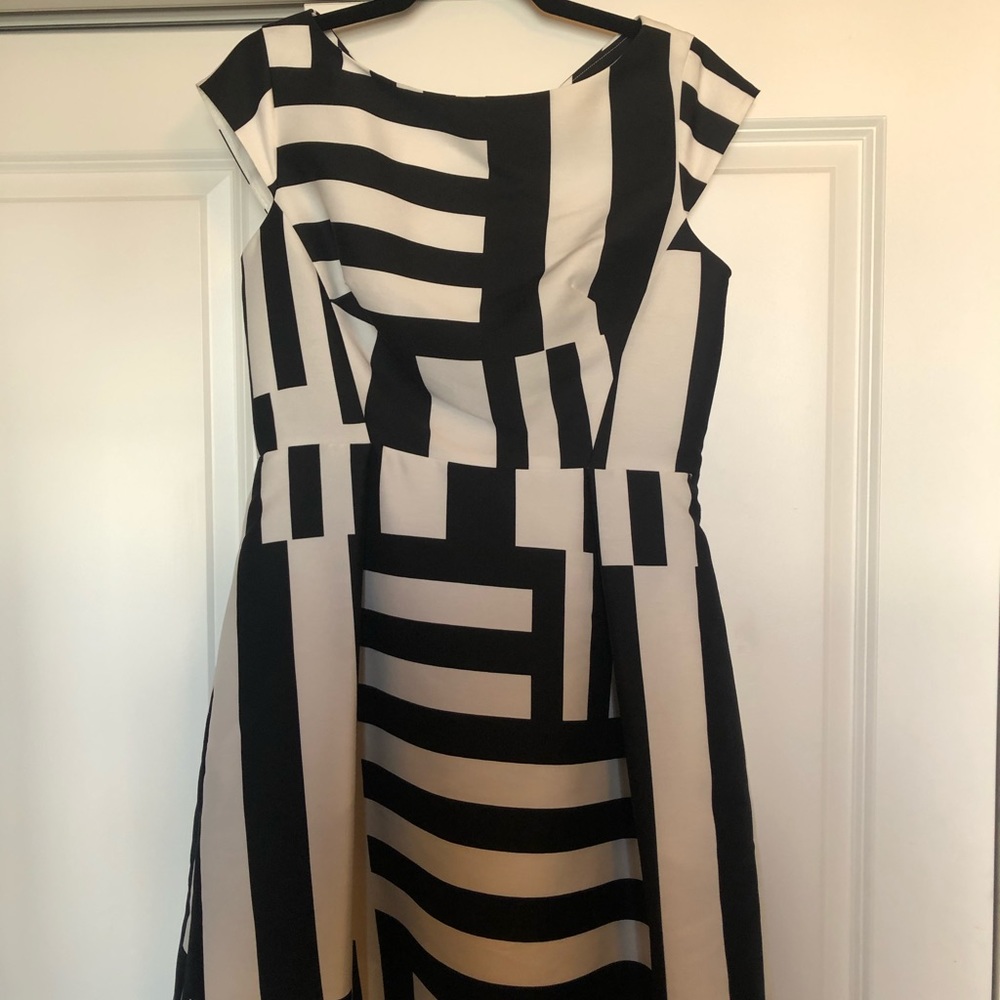 Kate Spade NWOT black and white dress